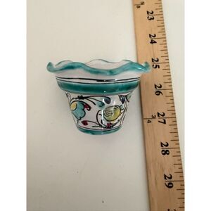 vtg Italian hand painted majolica pottery planter with ruffled rim
